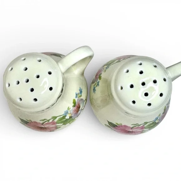 Vintage Hall China Morning Glory Sugar Flour Shakers Set Handles Floral Kitchen - Picture 6 of 8